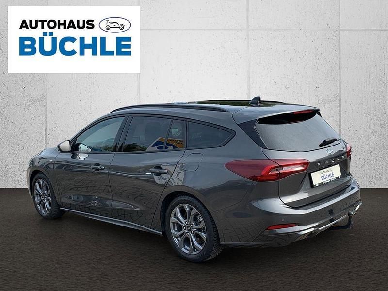 Gebraucht Ford Focus ST-Line X 155 PS (114 kW) 2024 Grau Limousine
