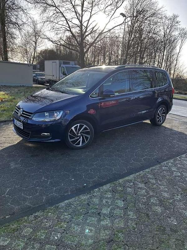 Gebraucht VW Sharan Join 184 PS (135 kW) 2018 Blau Van / Kleinbus