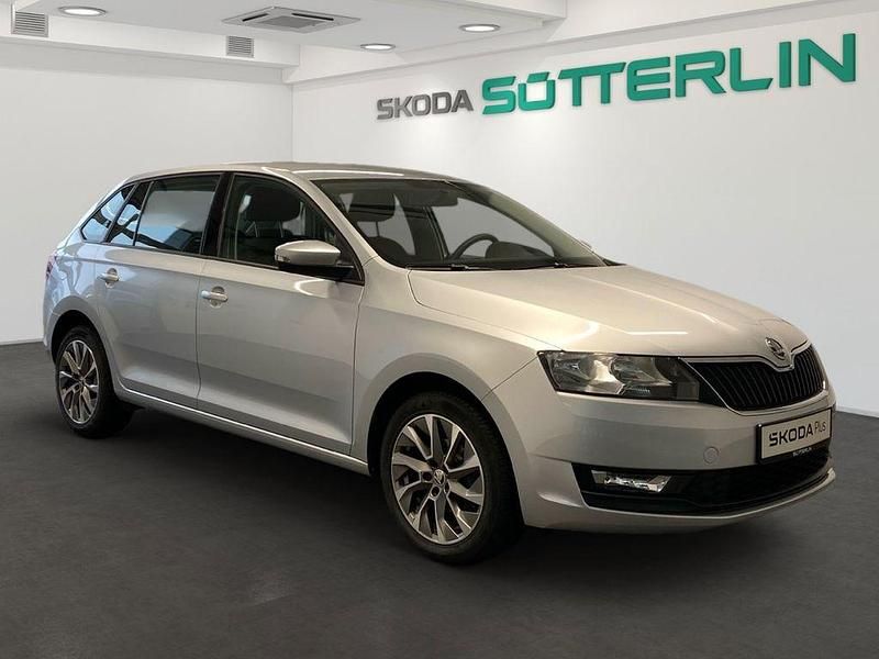 Gebraucht Skoda Rapid Cool Edition 95 PS (69 kW) 2018 Silber Limousine