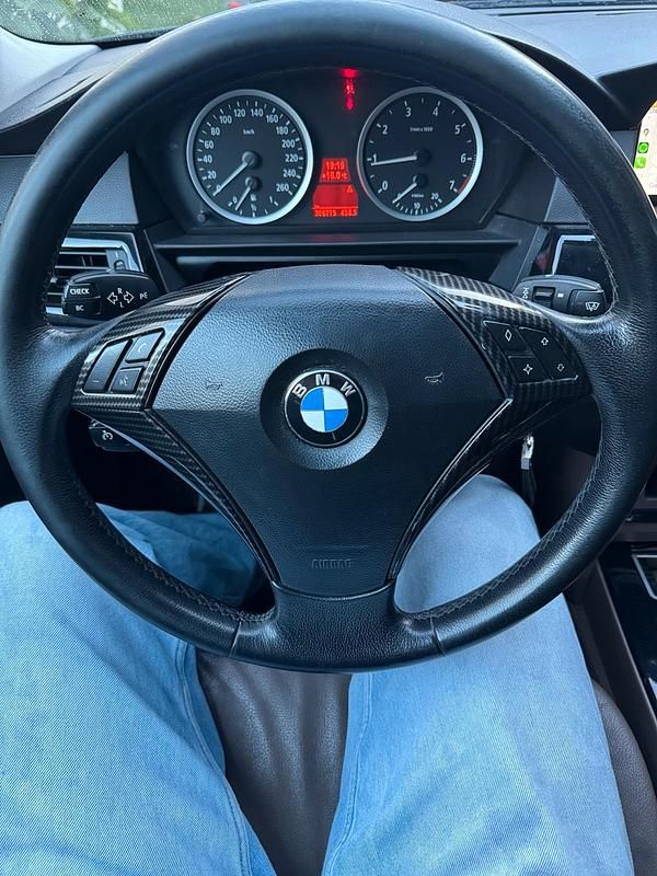 Gebraucht BMW 520 170 PS (125 kW) 2004 Schwarz Limousine