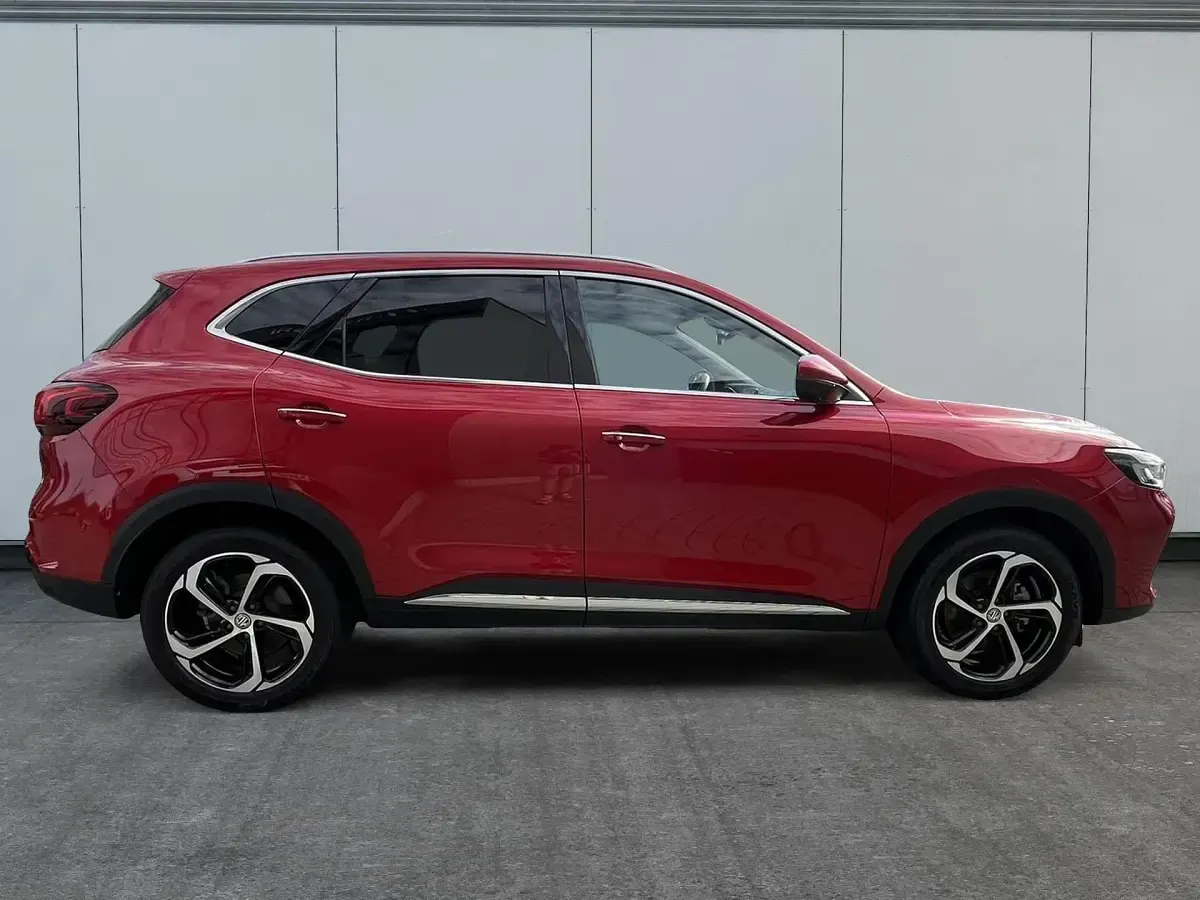 Gebraucht MG HS Luxury 162 PS (119 kW) 2024 Rot SUV