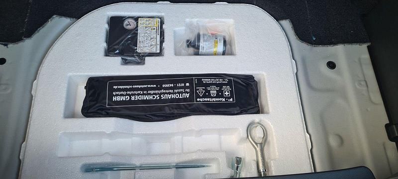 Second-hand Suzuki Ignis Comfort+ 83 CP (61 kW) 2024 Alb SUV