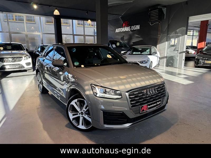 Gebraucht Audi Q2 S-Line 150 PS (110 kW) 2020 Grau SUV