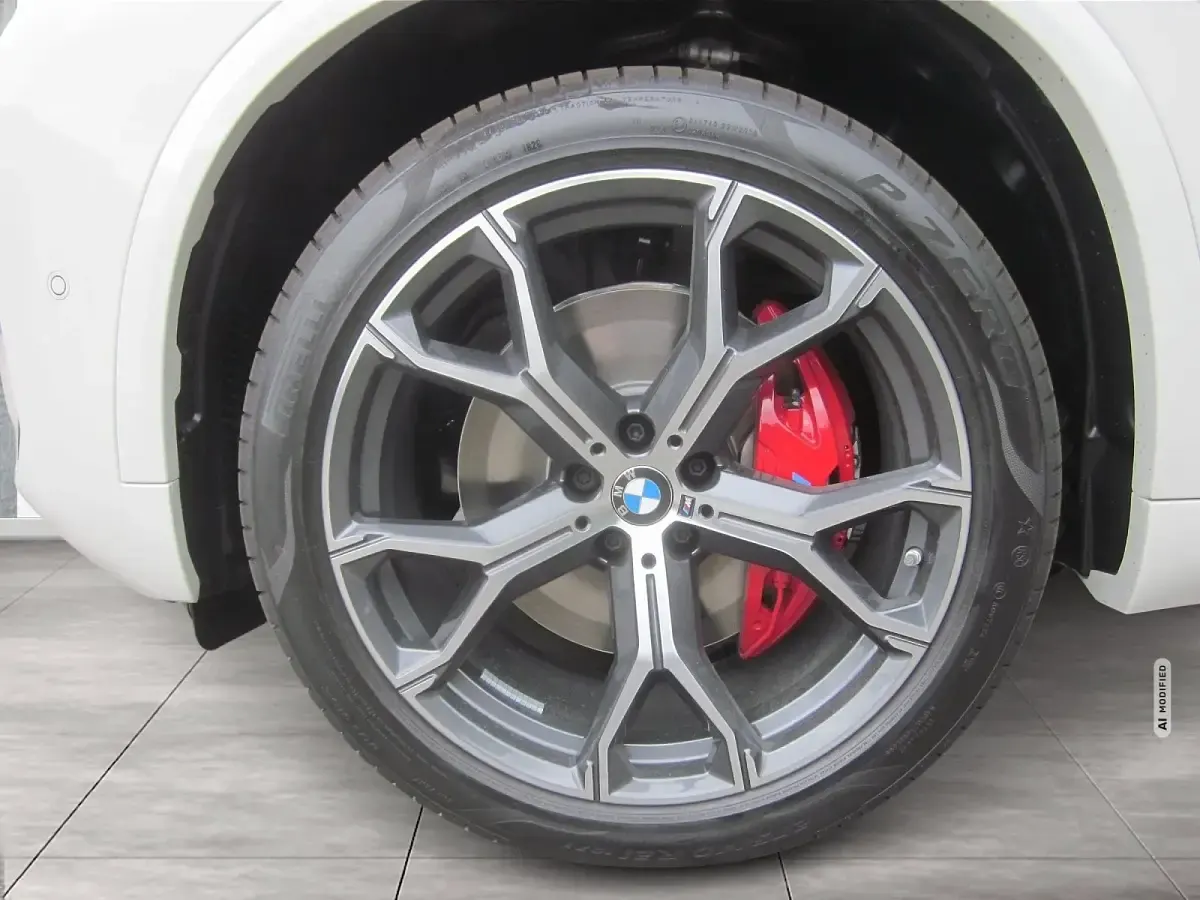 Neu BMW X5 M Sport Line 298 PS (219 kW) 2026 Weiß SUV