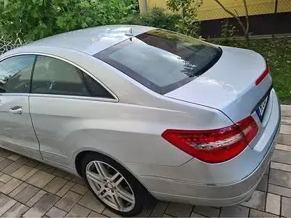 Second-hand Mercedes E250 204 CP (150 kW) 2010 Argintiu Coupe
