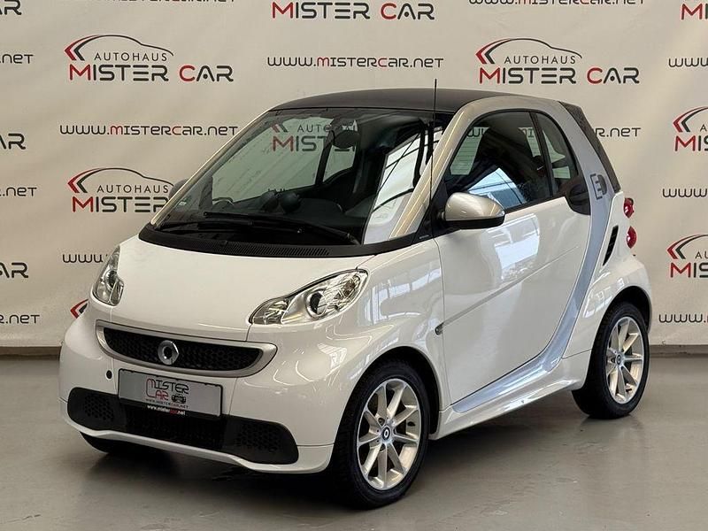 Silber Gebraucht 2013 Smart ForTwo Electric Drive Kleinwagen | 5.890 € (Fairer Preis) - Bild 1/4