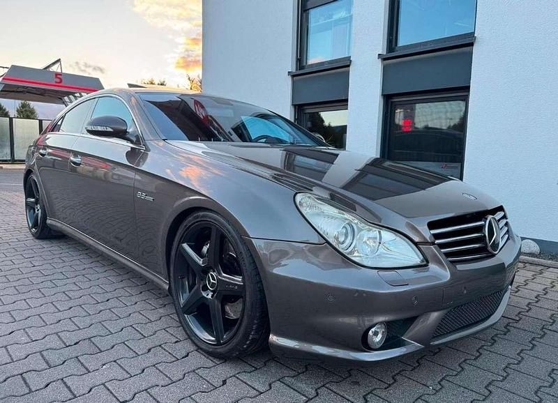 Gebraucht Mercedes CLS63 AMG AMG 514 PS (378 kW) 2007 Braun Coupé