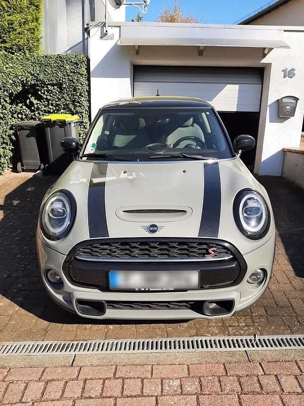Usado Mini Cooper S 192 HP (141 kW) 2020 Cinzento Citadino
