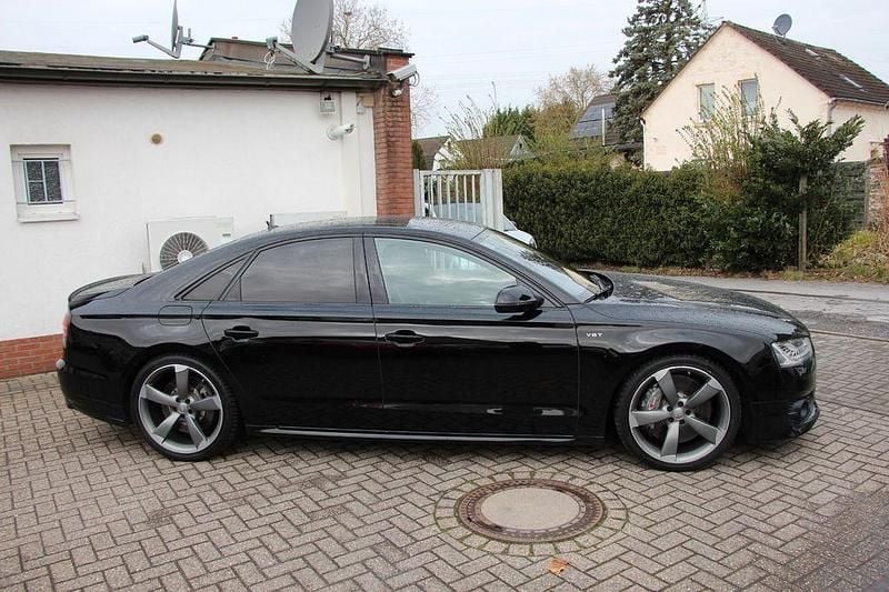 Gebraucht Audi S8 plus Sport 605 PS (444 kW) 2017 Schwarz Limousine