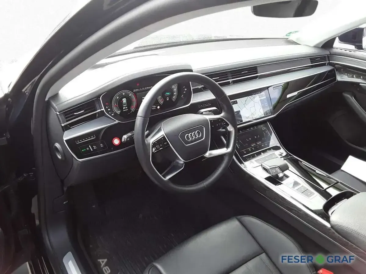 Gebraucht Audi A8 Ambiente 286 PS (210 kW) 2024 Firmamentblau metallic Limousine
