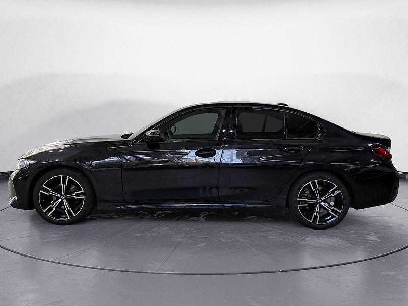 Gebraucht BMW 320 Performance 190 PS (139 kW) 2025 Schwarz Limousine