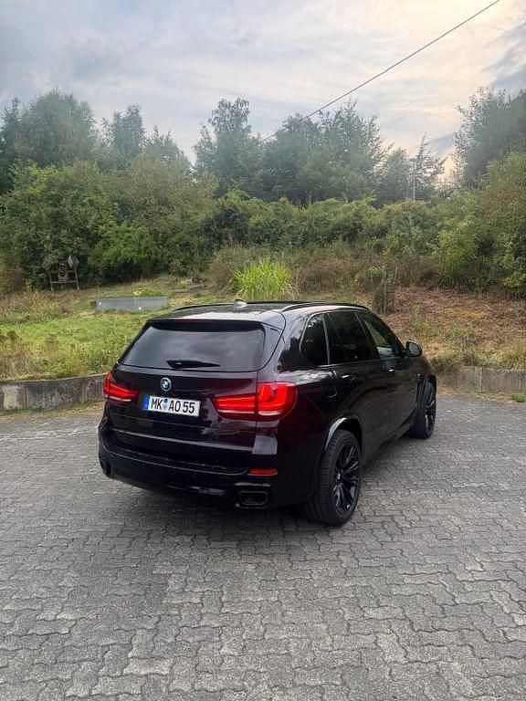 Gebraucht BMW X5 M Sport 258 PS (189 kW) 2017 Schwarz SUV