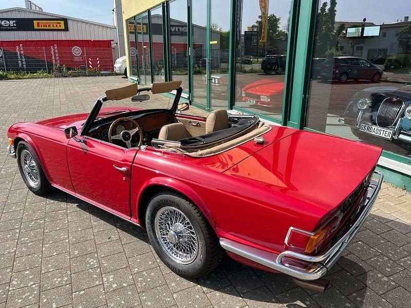 Gebraucht Triumph TR6 95 PS (69 kW) 1971 Rot Cabrio