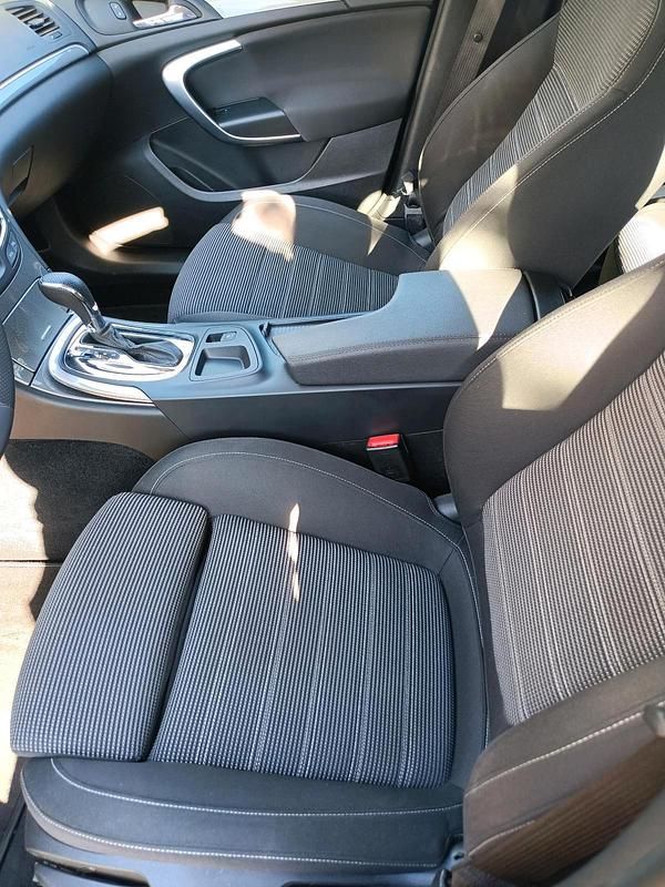 Gebraucht Opel Insignia 136 PS (100 kW) 2017 Kombi