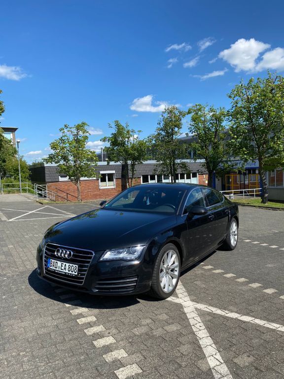 Schwarz Gebraucht 2012 Audi A7 Sportback Kleinwagen | 10.990 € (Guter Preis) - Bild 1/4
