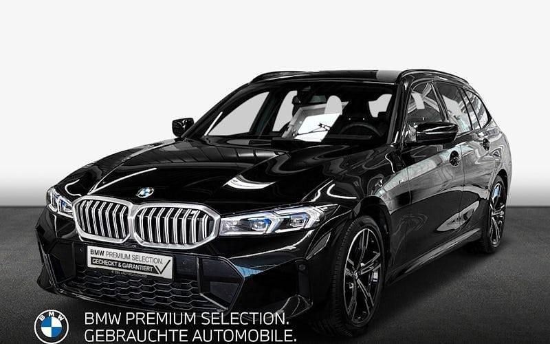 Saphirschwarz Gebraucht 2023 BMW 318 M Sport Kombi | 32.440 € (Guter Preis) - Bild 1/4