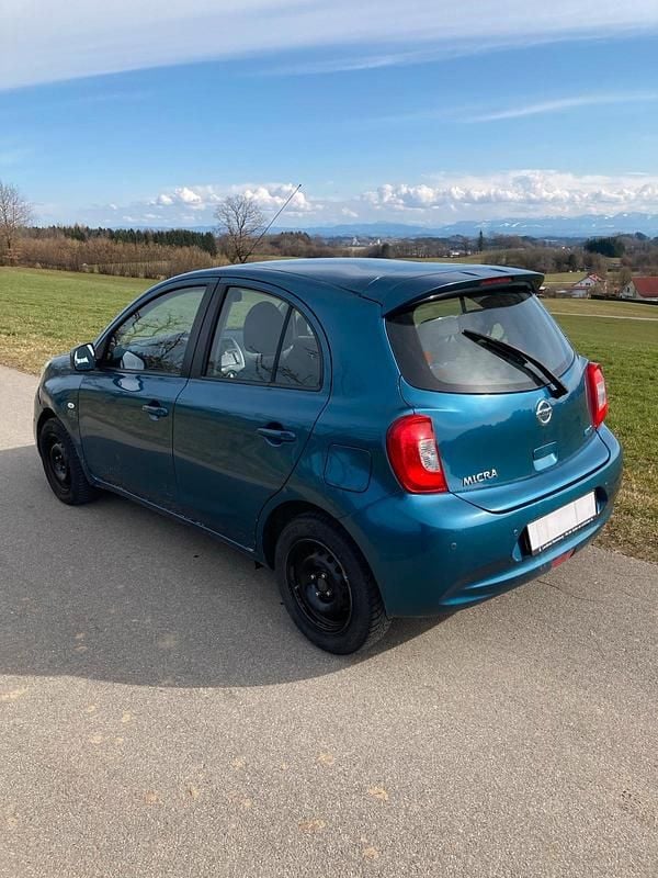 Gebraucht Nissan Micra 98 PS (72 kW) 2015 Grün Kleinwagen