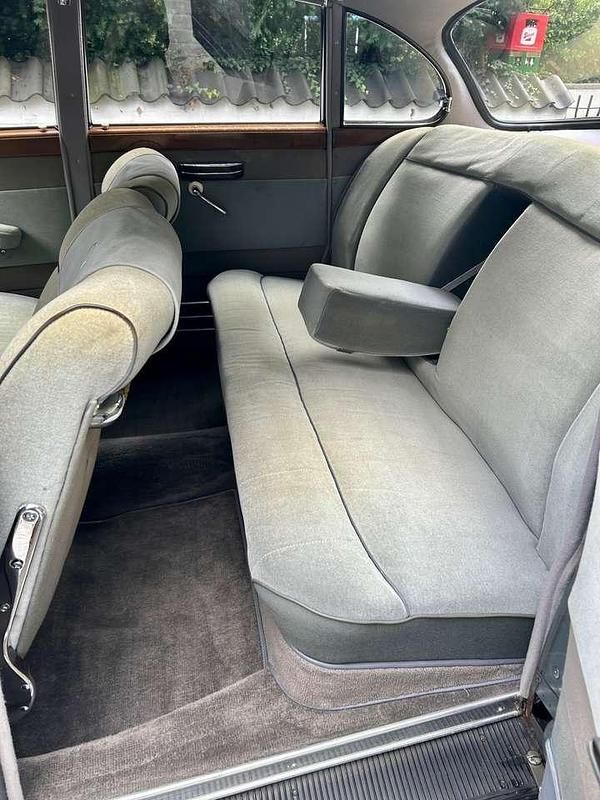 Gebraucht BMW 502 101 PS (74 kW) 1959 Grau Limousine