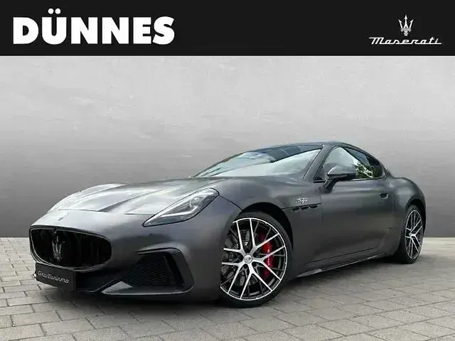 Gebraucht Maserati Granturismo 549 PS (403 kW) 2024 Coupé