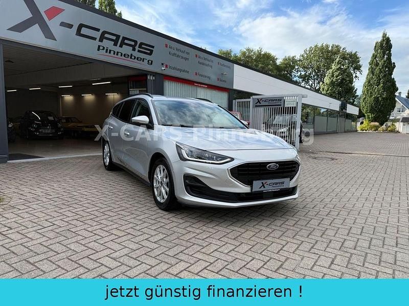 Silber Gebraucht 2022 Ford Focus Cool & Connect Kombi | 15.799 € (Fairer Preis) - Bild 1/4