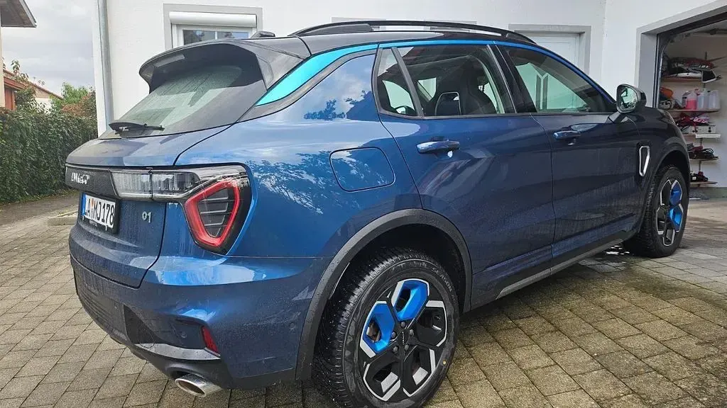Gebraucht Lynk & Co 01 192 PS (141 kW) 2021 Blau SUV