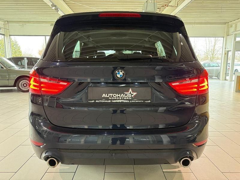 Gebraucht BMW 220 Sport Line 192 PS (141 kW) 2019 Blau Kombi