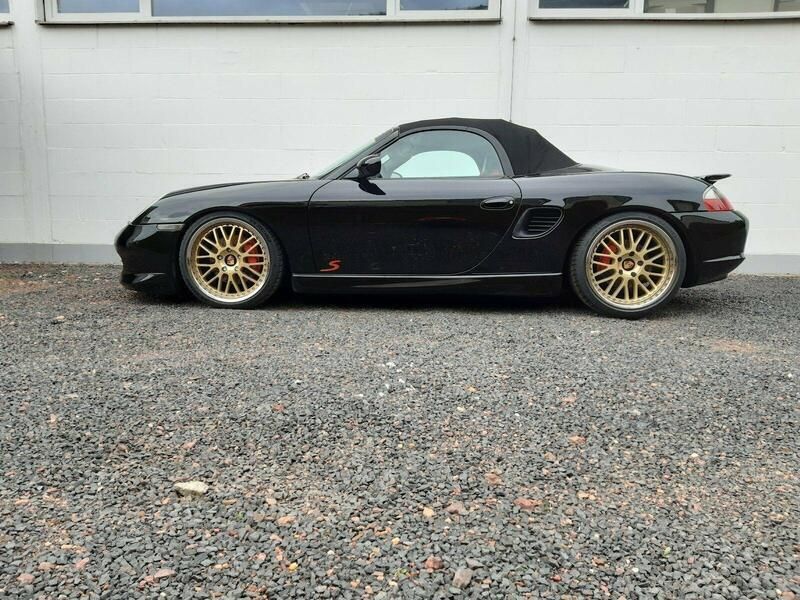 Schwarz Gebraucht 2003 Porsche Boxster S Cabrio | 27.986 € - Bild 1/4