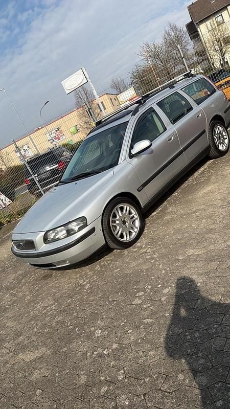 Gebraucht Volvo V70 170 PS (125 kW) 2002 Silber Kombi