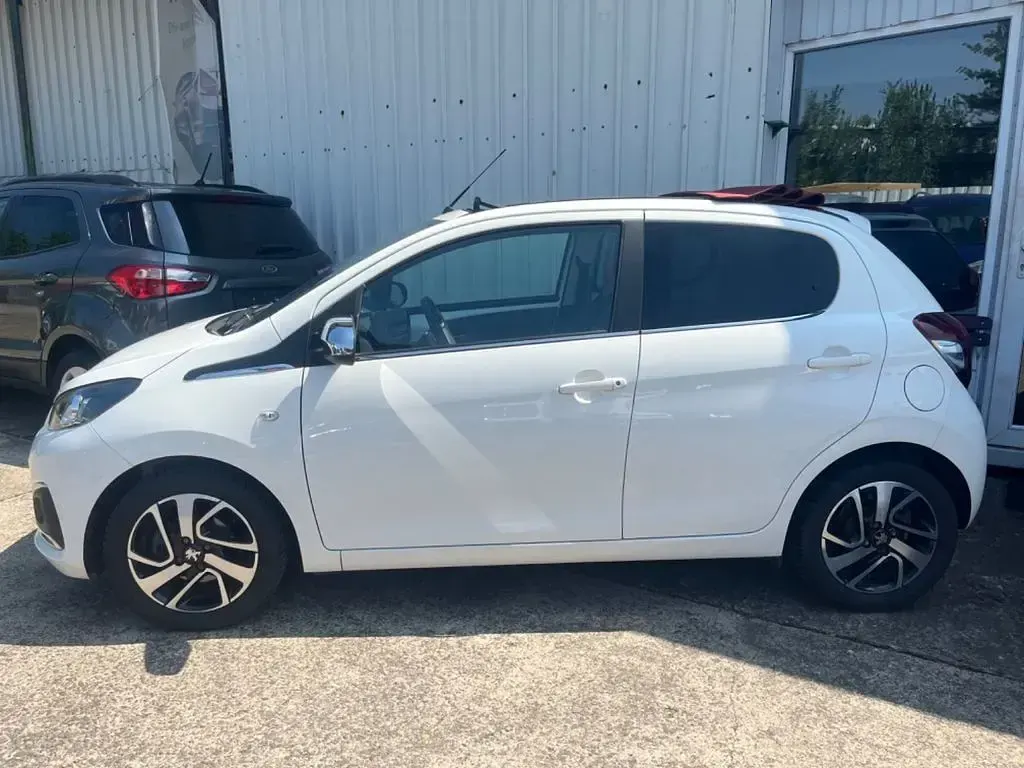 Gebraucht Peugeot 108 Top! Collection 72 PS (52 kW) 2019 Weiß Limousine