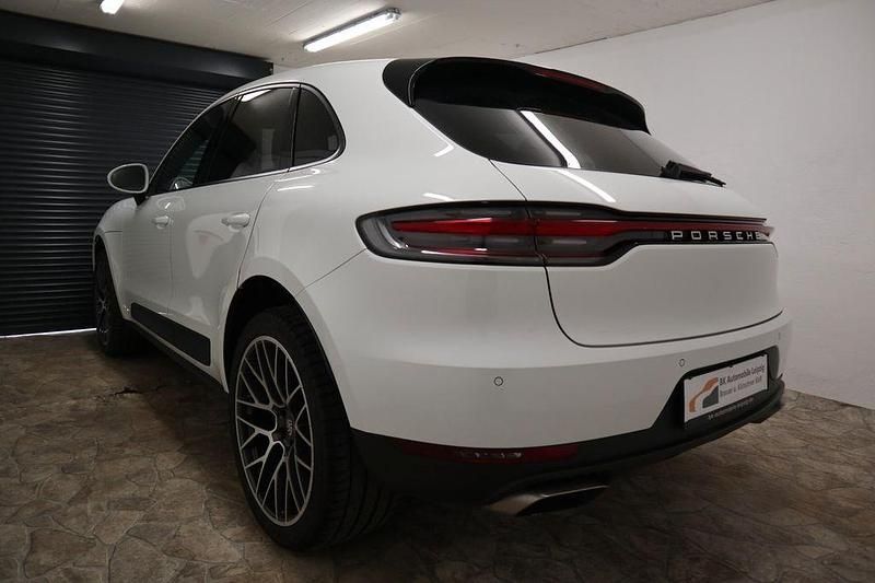 Gebraucht Porsche Macan 245 PS (180 kW) 2021 Pure white SUV