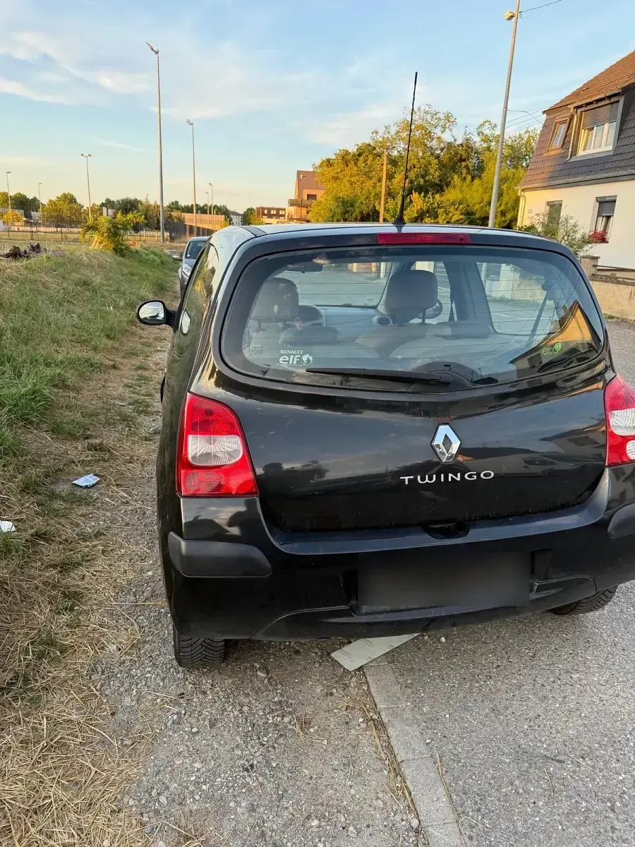 Gebraucht Renault Twingo 76 PS (55 kW) 2008 Schwarz Kleinwagen