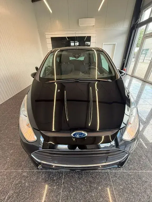 Gebraucht Ford B-MAX SYNC Edition 101 PS (74 kW) 2014 Schwarz Van / Kleinbus