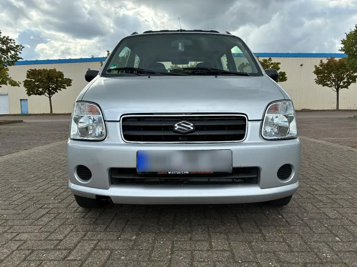 Gebraucht Suzuki Wagon R 94 PS (69 kW) 2004 Silber Van / Kleinbus
