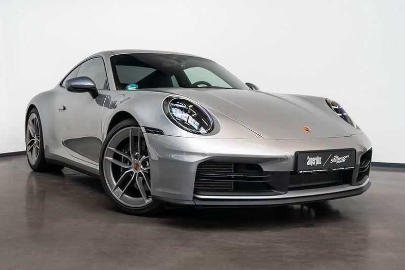 Gebraucht Porsche 992 394 PS (289 kW) 2025 Silber