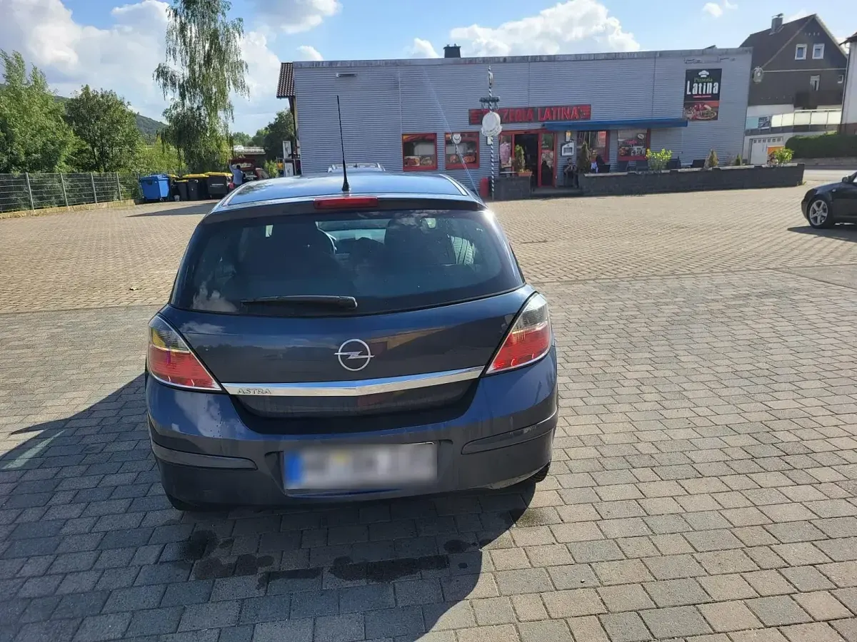 Gebraucht Opel Astra 75 PS (55 kW) 2009 Blau Kleinwagen