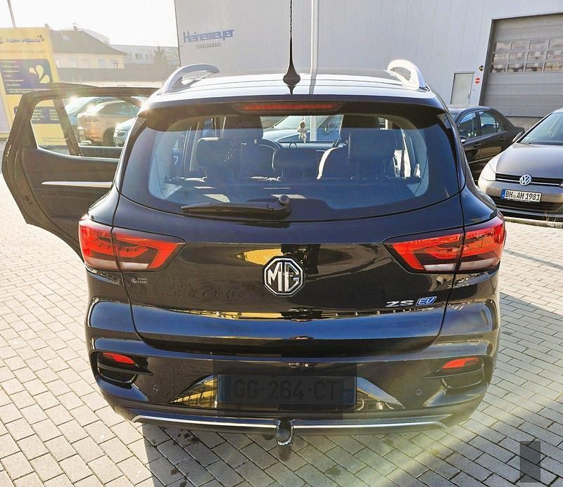 Gebraucht MG ZS Luxury 114 kW (156 PS) 2022 Schwarz SUV