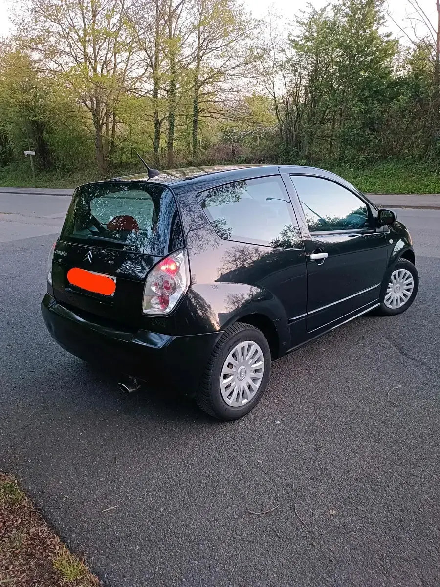 Gebraucht Citroën C2 73 PS (53 kW) 2005 Schwarz Kleinwagen