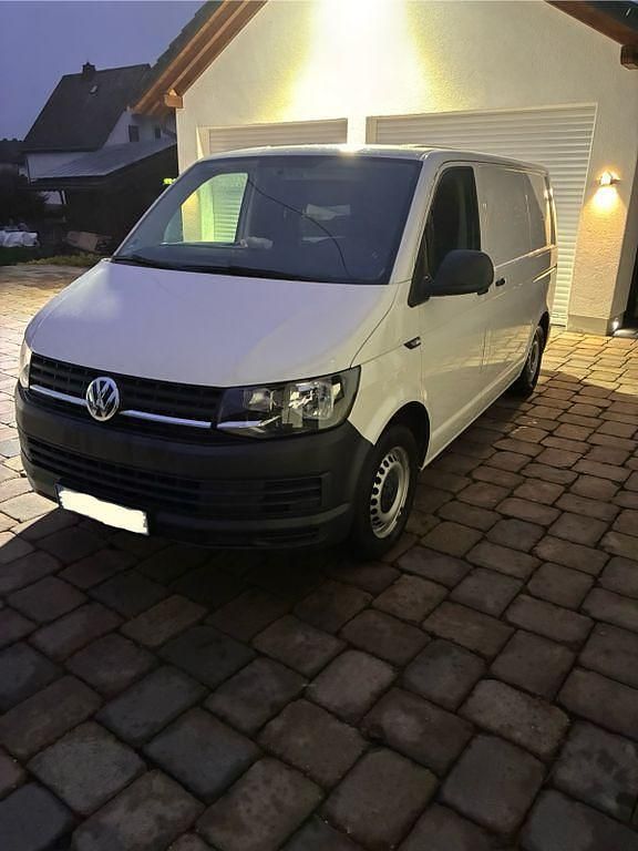 Weiß Gebraucht 2016 VW Transporter S Van | 15.400 € (Fairer Preis) - Bild 1/4