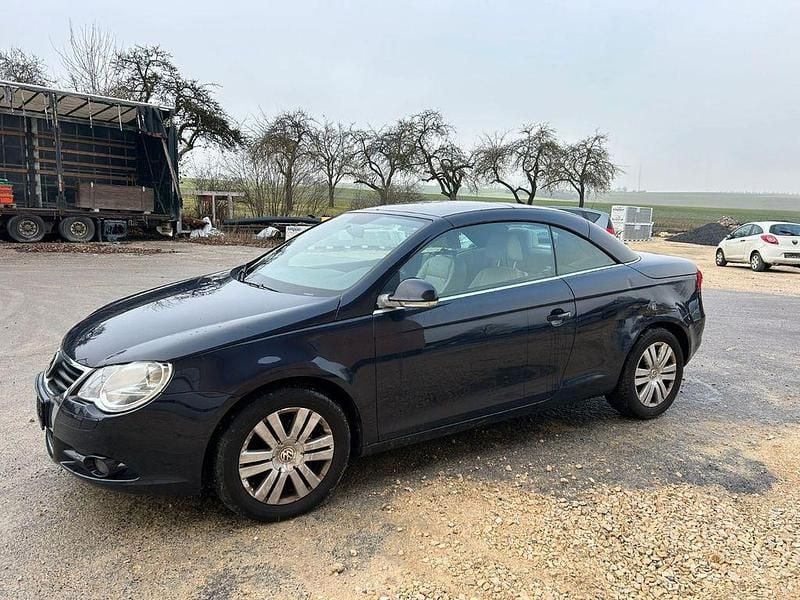 Gebraucht VW Eos 122 PS (89 kW) 2008 Blau Cabrio