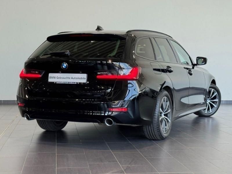 Gebraucht BMW 320 Sport Line 190 PS (139 kW) 2022 Schwarz Kombi