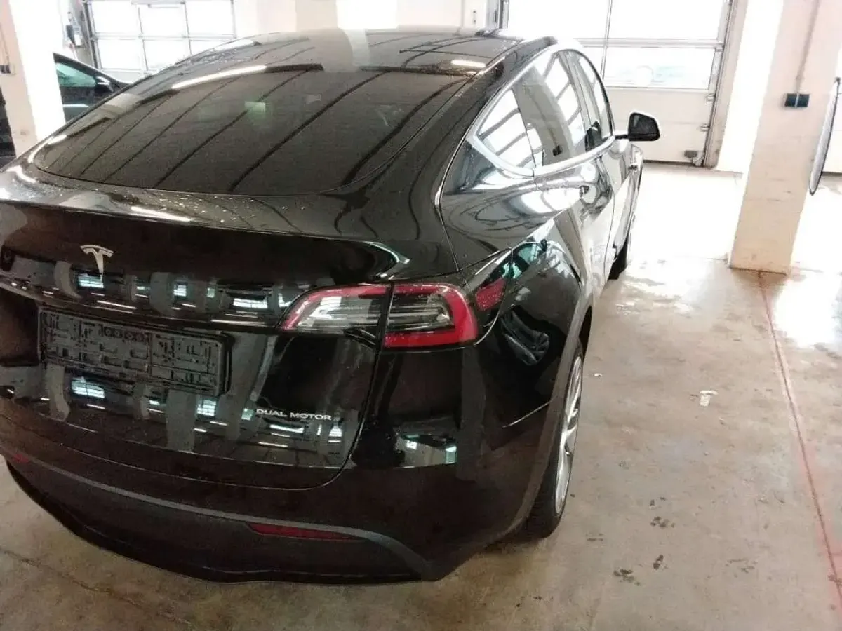 Gebraucht Tesla Model Y 378 kW (514 PS) 2022 Schwarz SUV
