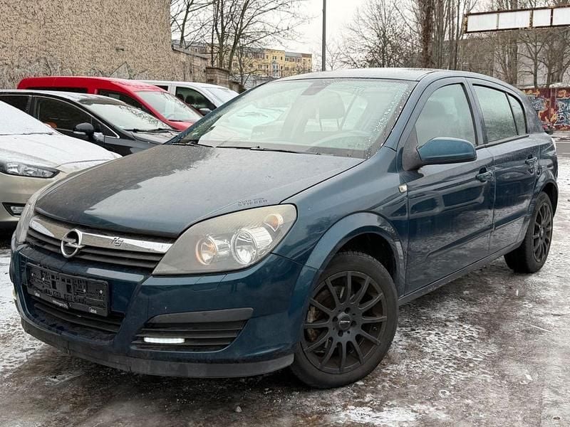 Blau Gebraucht 2007 Opel Astra Edition Limousine | 1.950 € (Guter Preis) - Bild 1/4