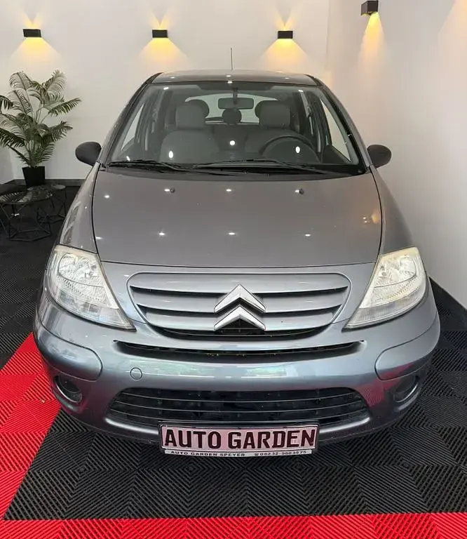 Gebraucht Citroën C3 Tonic 73 PS (53 kW) 2009 Grau Limousine