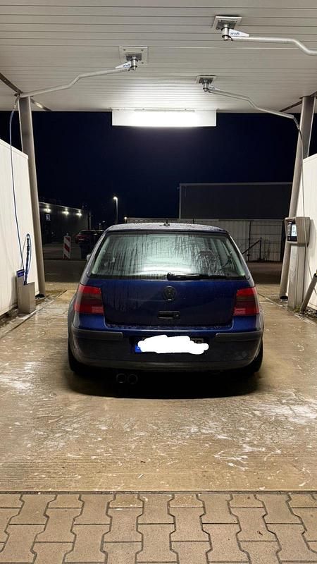 Gebraucht VW Golf IV 105 PS (77 kW) 2000 Blau Kleinwagen