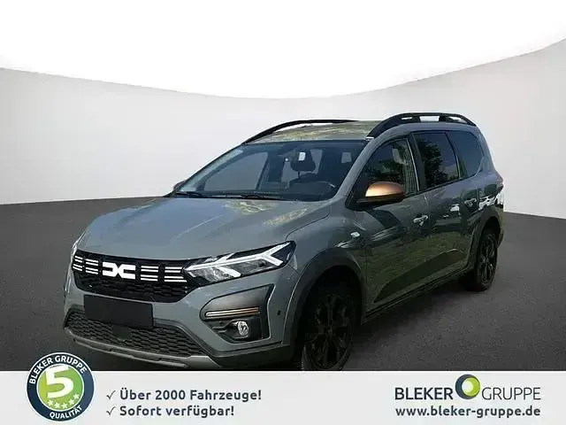 Gebraucht Dacia Jogger Extreme 110 PS (80 kW) 2024 Städtisches grau Van / Kleinbus