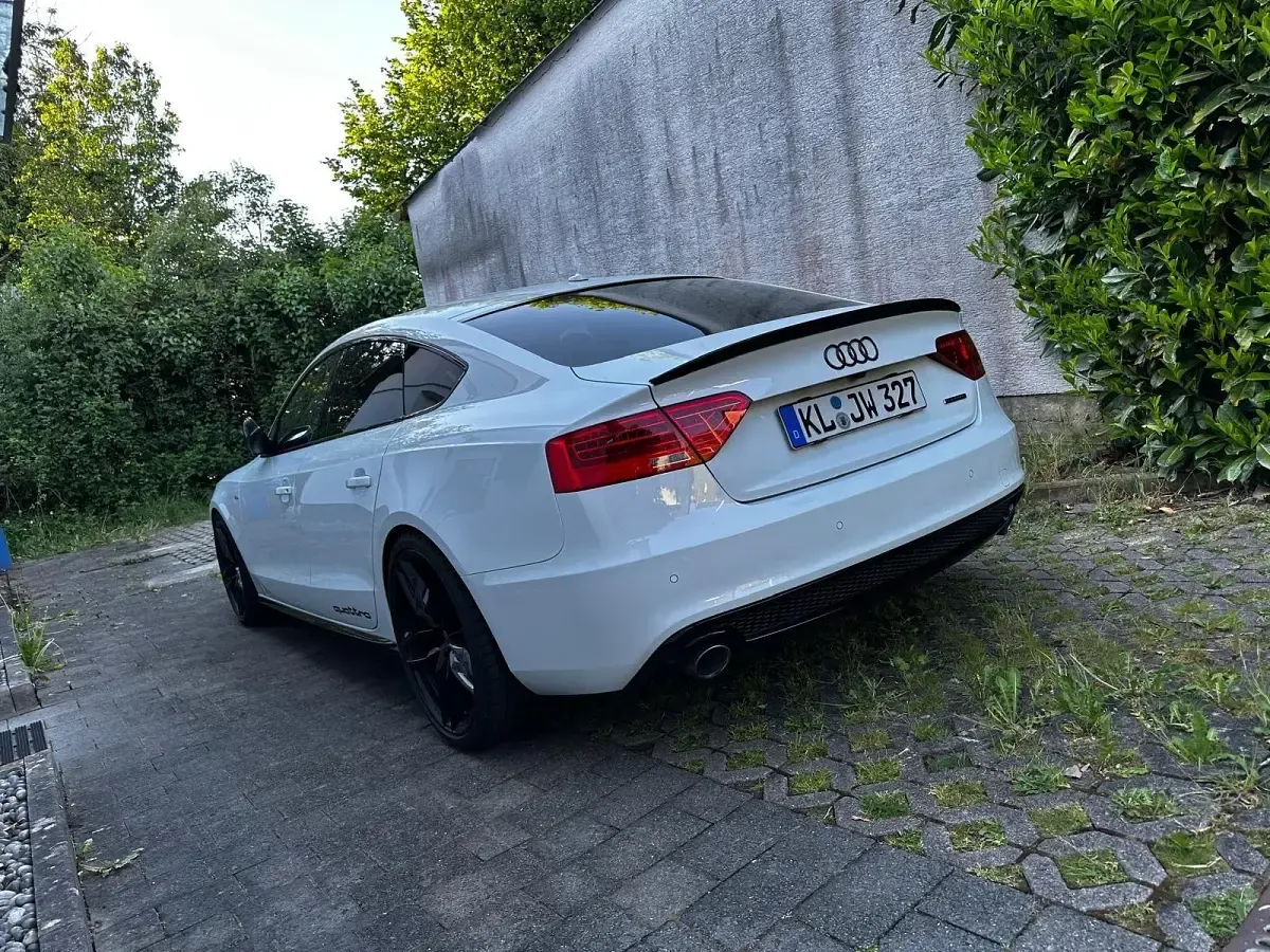 Gebraucht Audi A5 Sportback S-Line 245 PS (180 kW) 2015 Weiß Kleinwagen