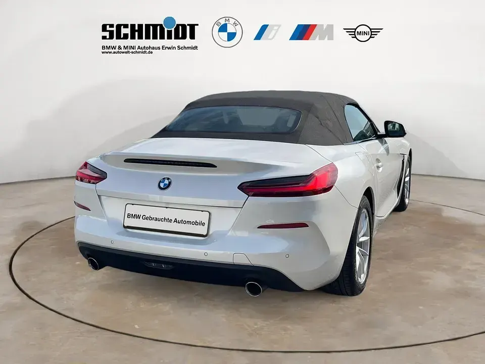 Gebraucht BMW Z4 Advantage 197 PS (144 kW) 2022 Mineralweiß Cabrio