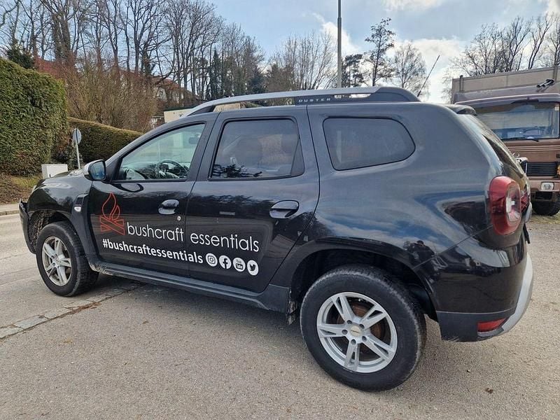 Gebraucht Dacia Duster Comfort 114 PS (83 kW) 2019 Schwarz SUV