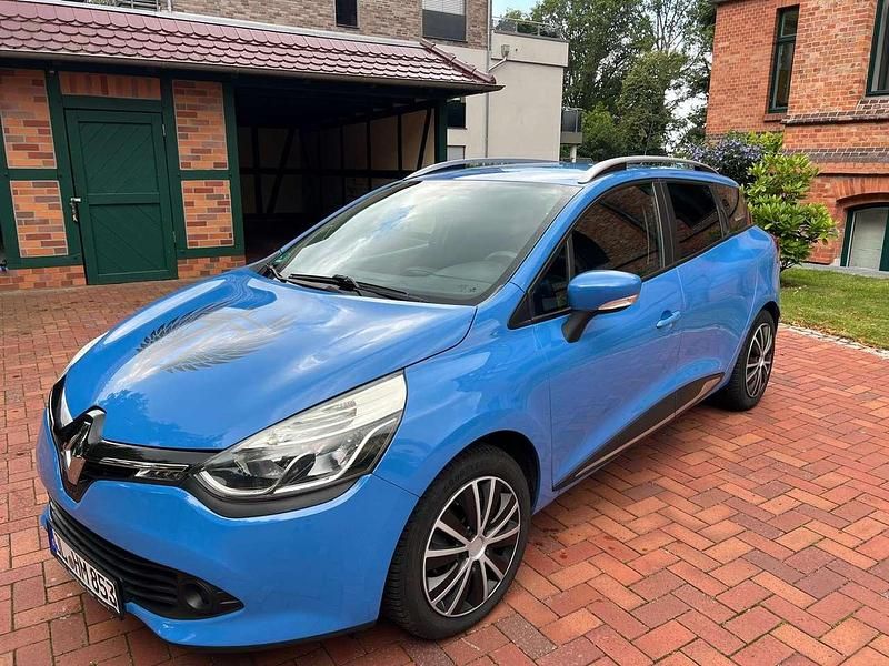 Blau Gebraucht 2015 Renault Clio GrandTour LIMITED Kombi | 4.999 € (Fairer Preis) - Bild 1/4