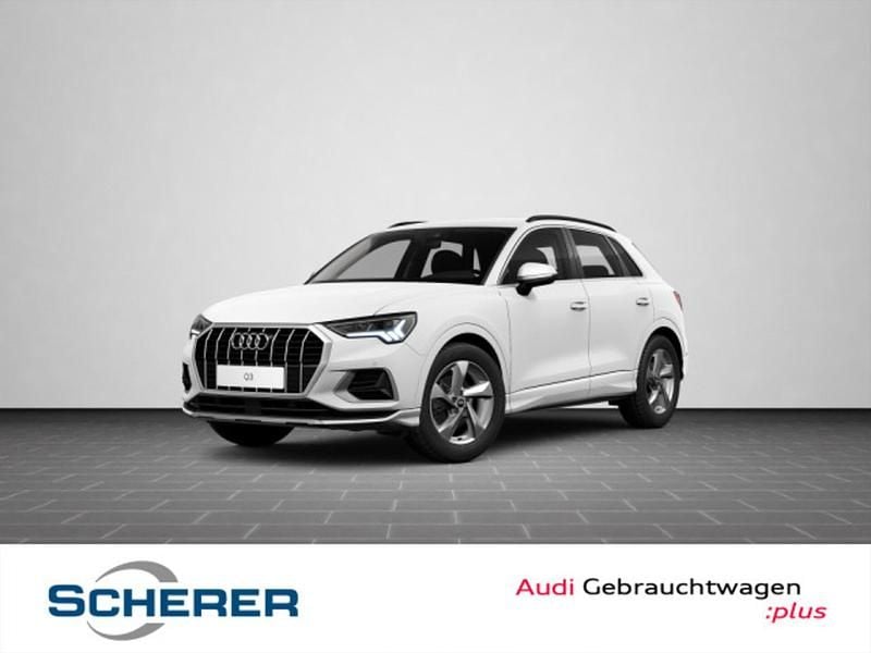 Gebraucht Audi Q3 Ambiente 150 PS (110 kW) 2023 Arkonaweiß (metallic) SUV